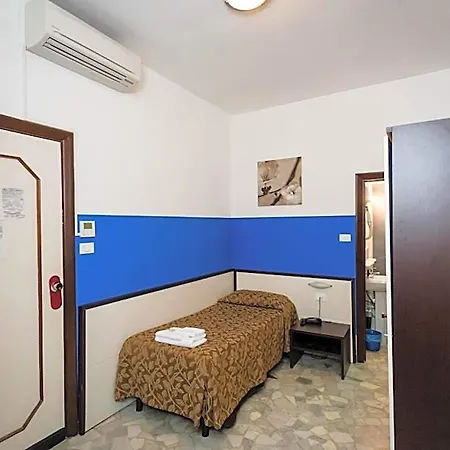 Mini Hotel