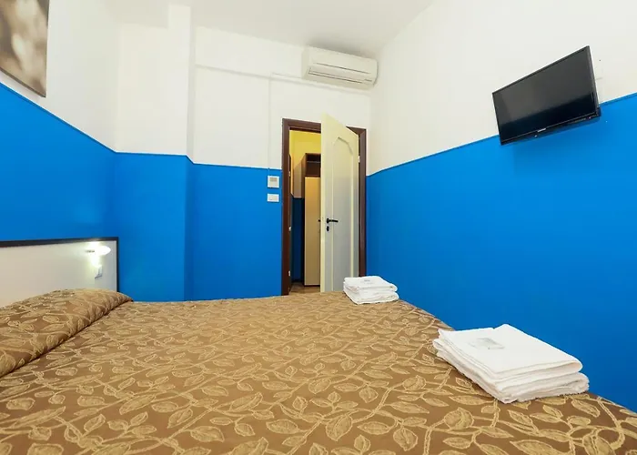 Mini Hotel 2*